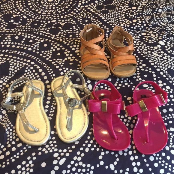 Bundle size 7 toddler shoes - Picture 1 of 4